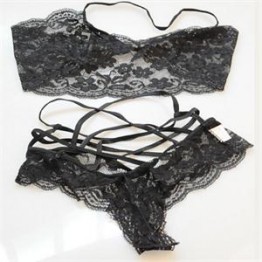 1Set New Fashion Sexy Lingerie G-string Women Lace Sleepwear Halter Underwear Free Size Black Red Color